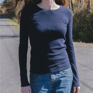 Brandy Melville St George Navy Ribbed Long Sleeve